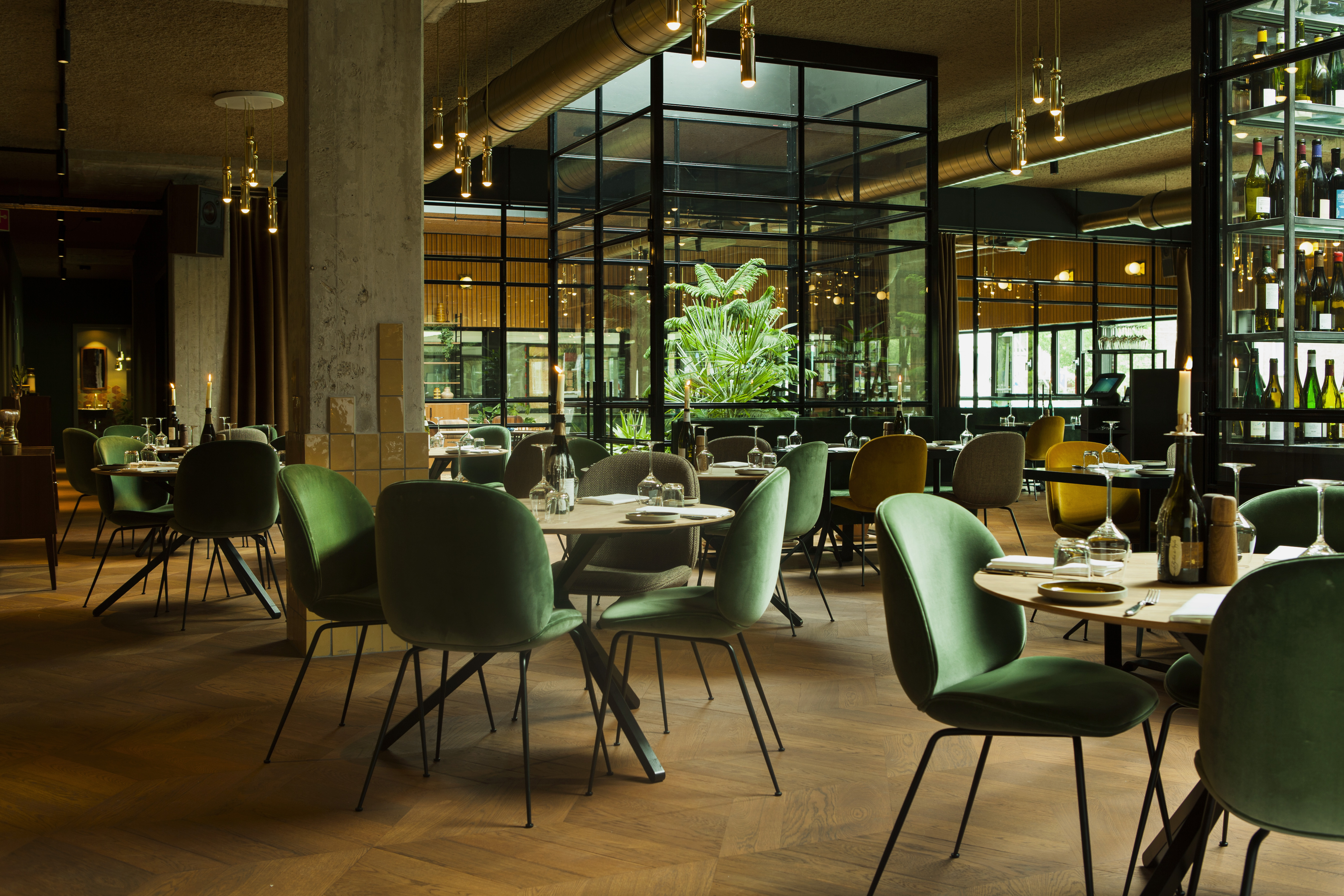 Hotel V | Hotel V Fizeaustraat